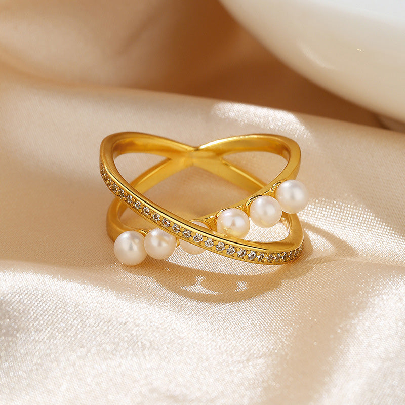 Bague entrelacée de perles d’eau douce RN1003