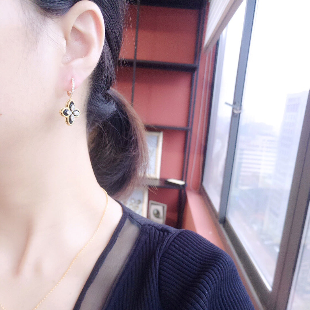 Boucles d'oreilles pendantes trèfle 6170