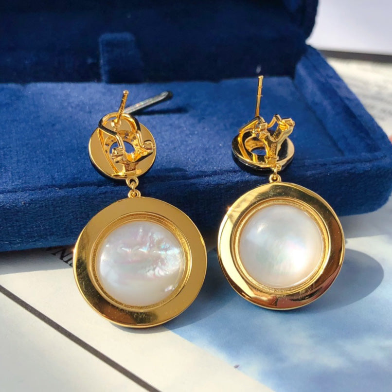 Boucles d'Oreilles Noires Perle d'Eau de Mer 6180