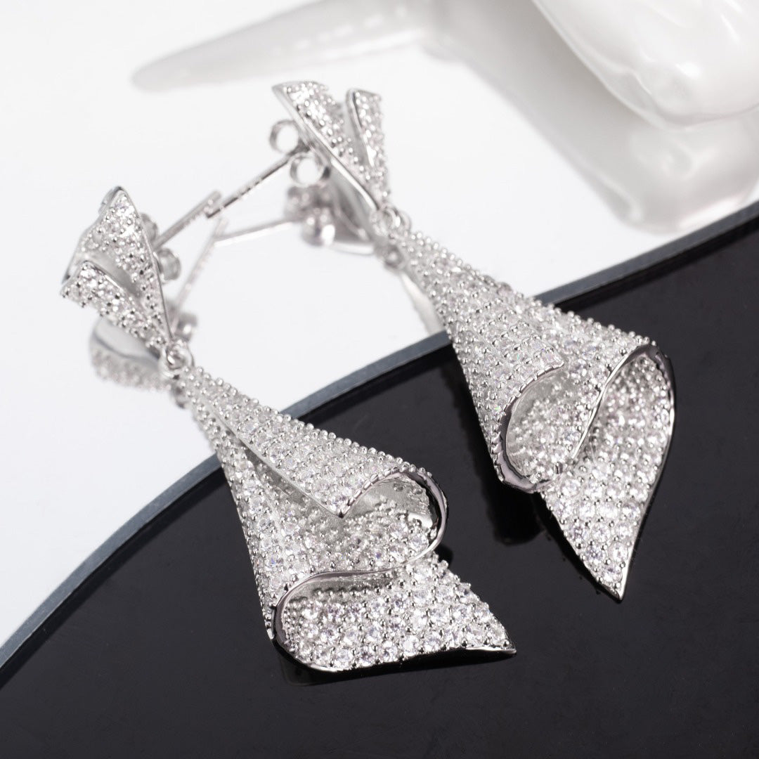 Boucles d'oreilles géométriques pavées 6181