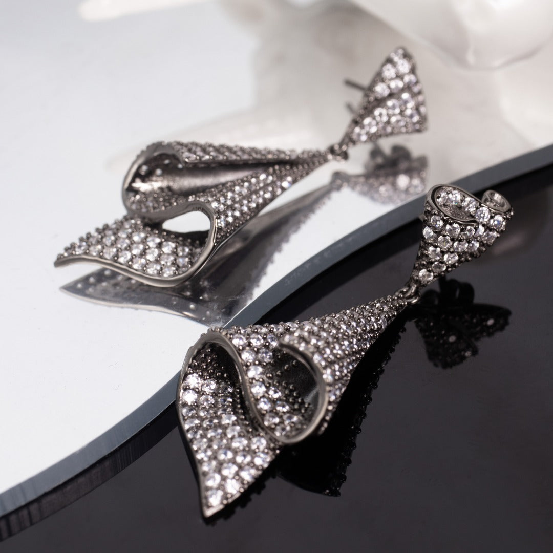 Boucles d'oreilles géométriques pavées 6181