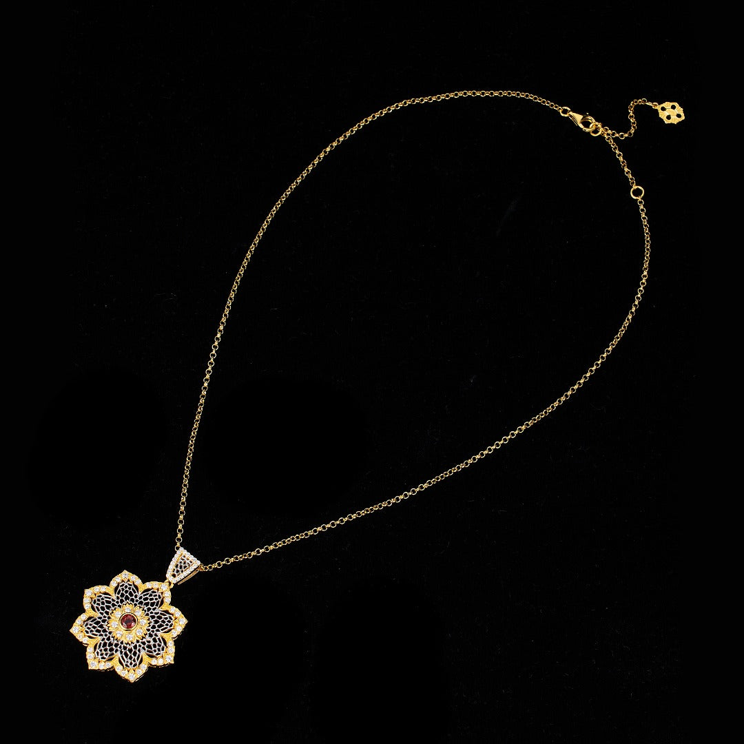 Collier de fleurs aériennes 6190