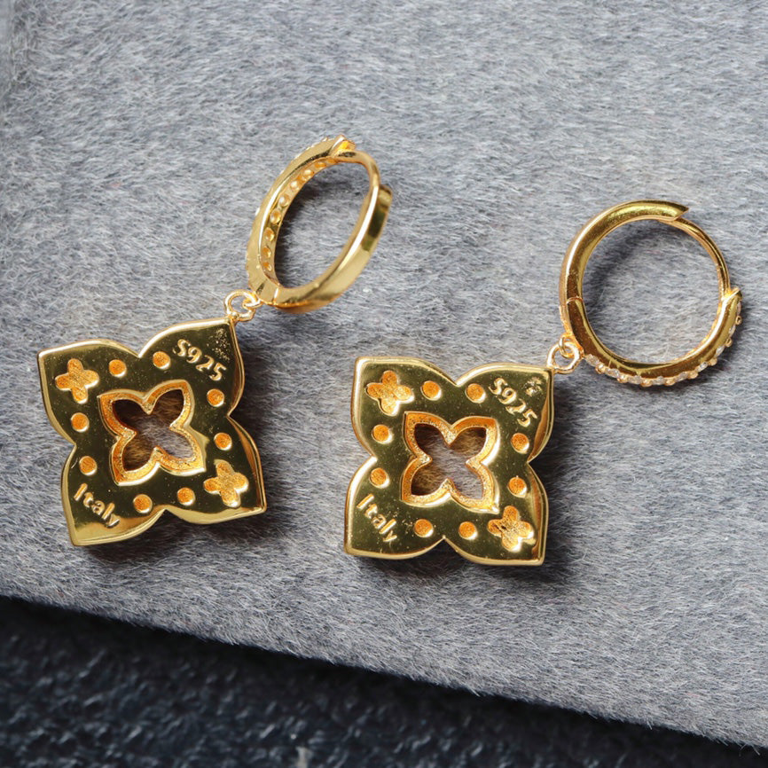 Boucles d'oreilles pendantes trèfle bleu 6202