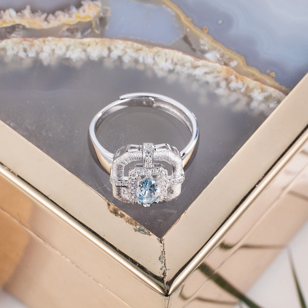 Bague traditionnelle topaze naturelle 6214