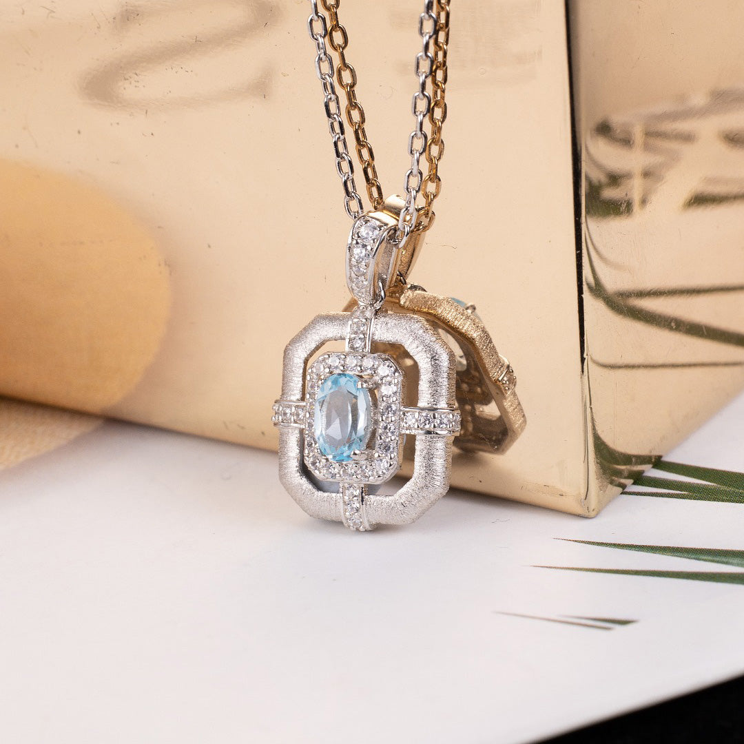 Collier classique avec accents de topaze 6215