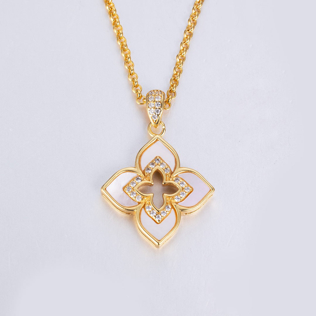 Collier Trèfle en Nacre 6227