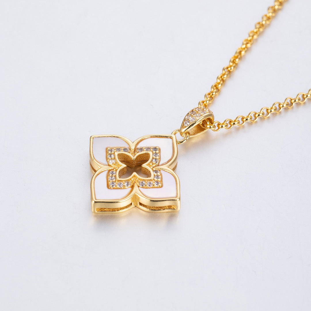 Collier Trèfle en Nacre 6227
