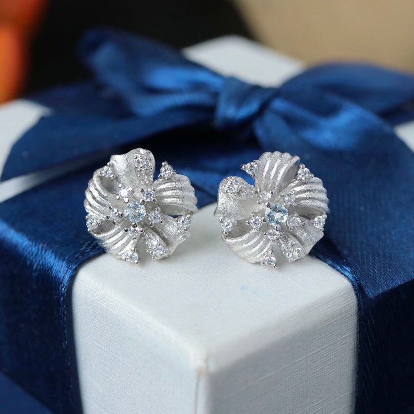 Boucles d'oreilles florales en tissu 6383