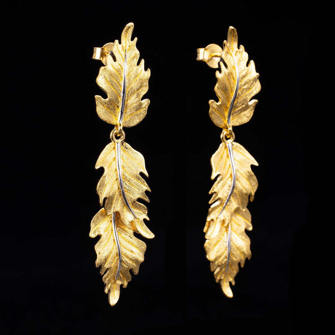 Boucles d'oreilles soyeuses à longues feuilles 6239