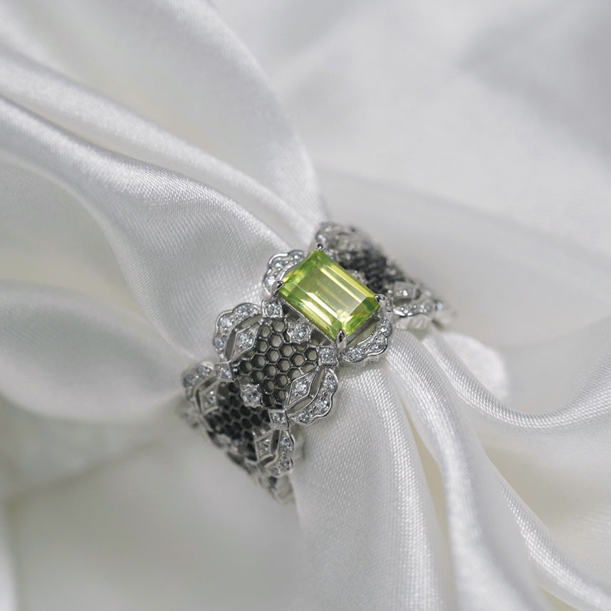 Bague en dentelle avec pierres précieuses naturelles 6305