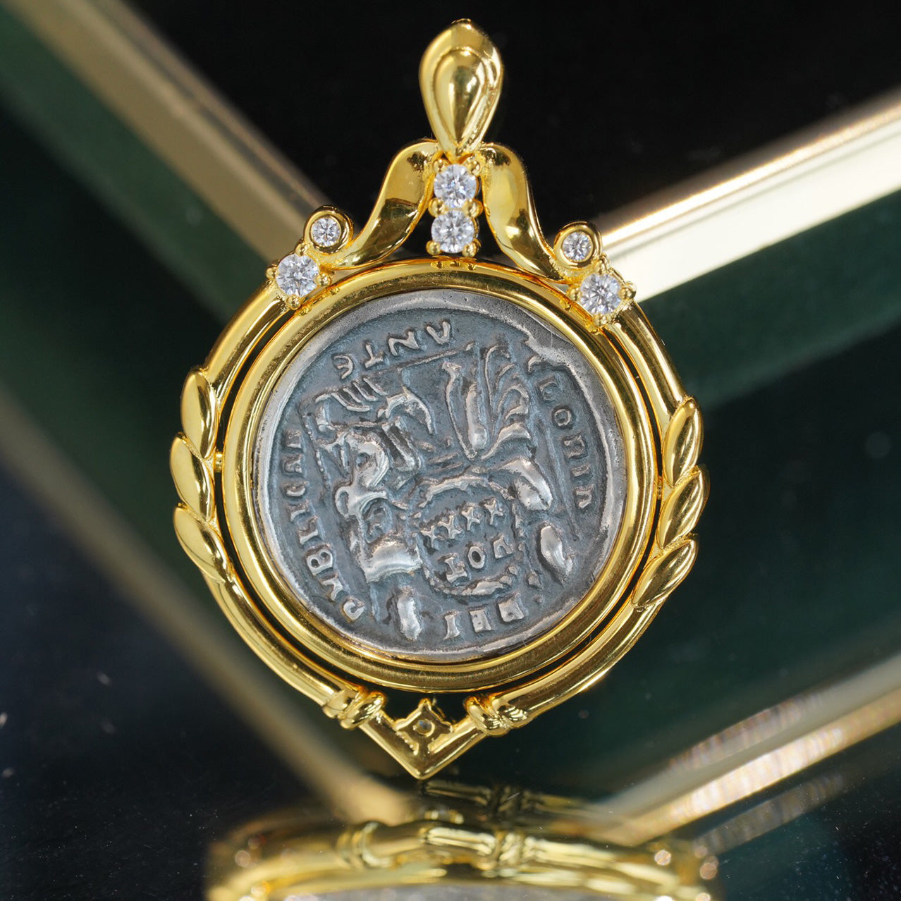 Pendentif pièce de monnaie grecque Accent 6338