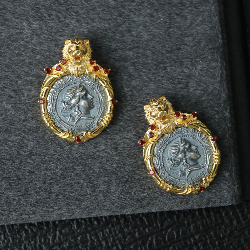 Pendentif pièce de monnaie romaine cadre lion 6339