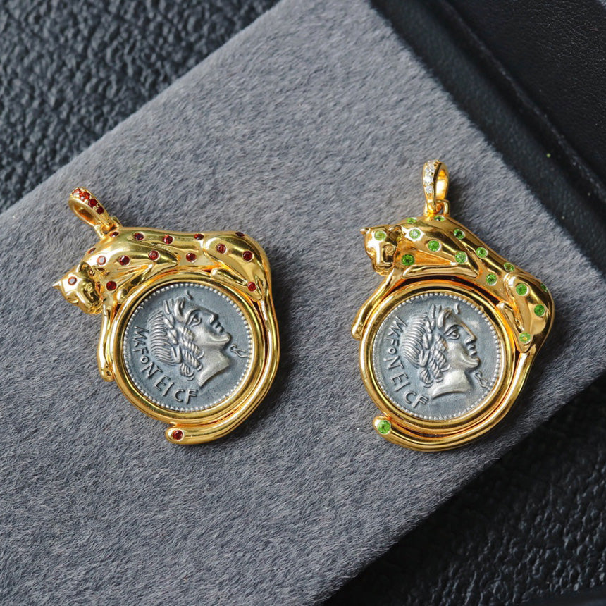 Pendentif léopard pièce de monnaie romaine 6353