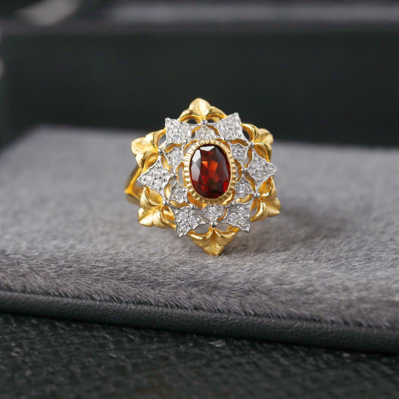 Bague ajourée florale grenat 6364