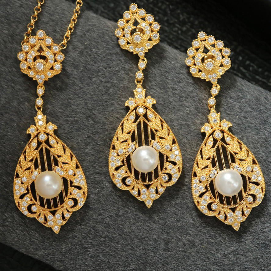 Boucles d'oreilles en perles filigranes florales 6367