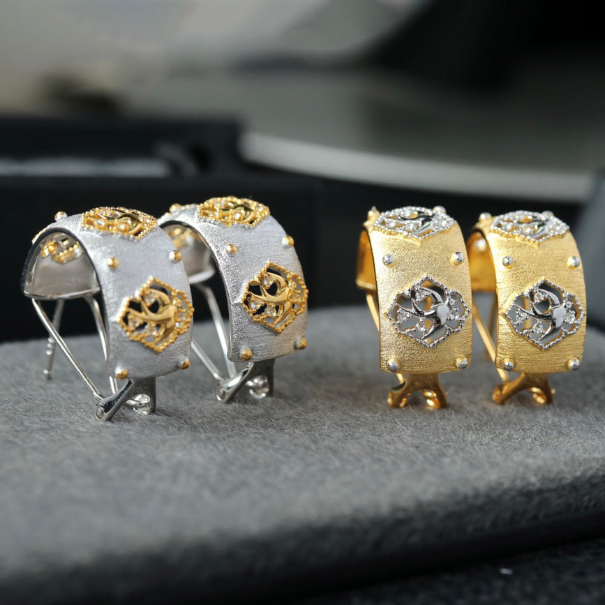 Boucles d'oreilles hirondelle ajourées soyeuses 6441