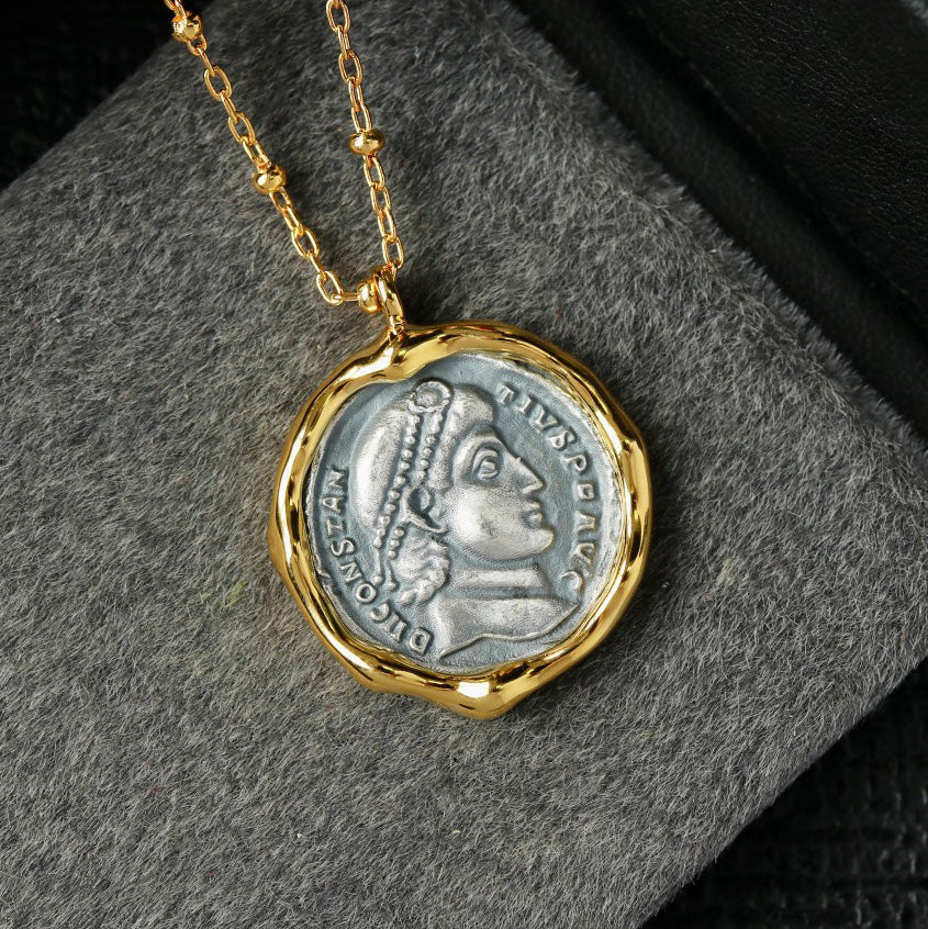 Collier ondulé de pièce de monnaie grecque 6444