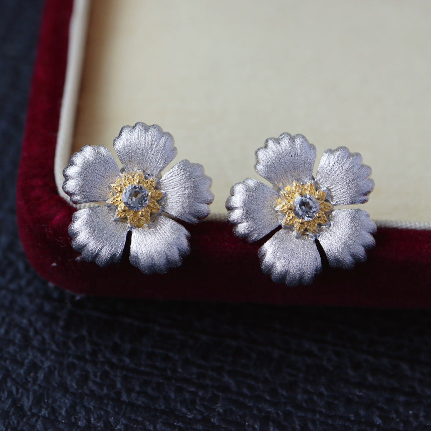 Boucles d'oreilles fleurs soyeuses 6449