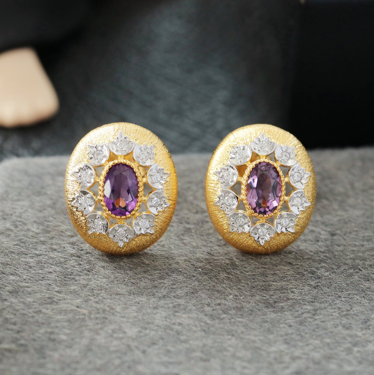 Boucles d'oreilles ovales ajourées florales 6452