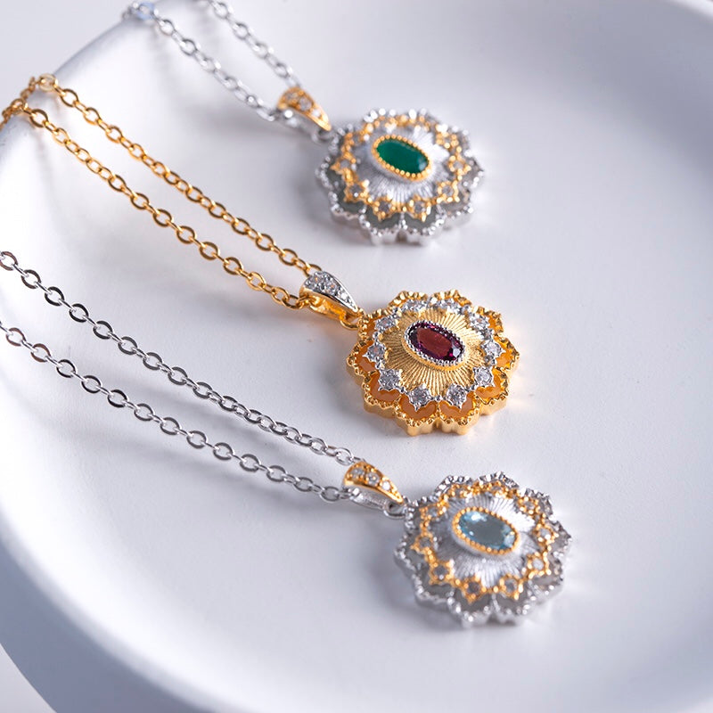 Collier de pierres précieuses à motif floral 6474