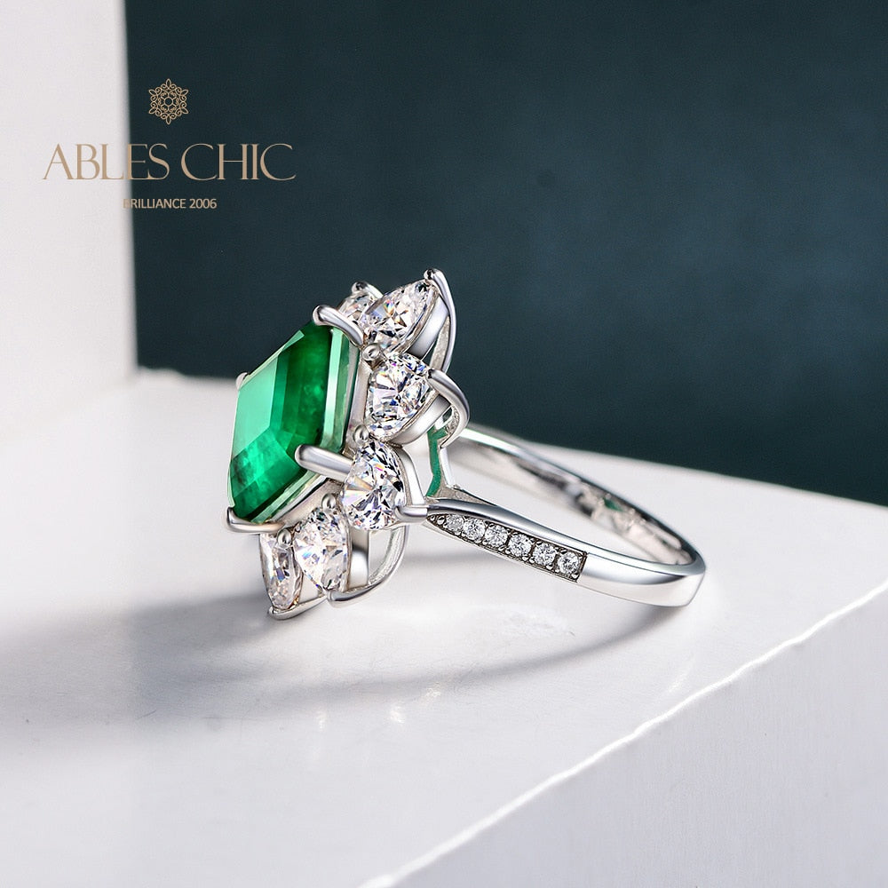 Bague fleur émeraude de laboratoire R0883
