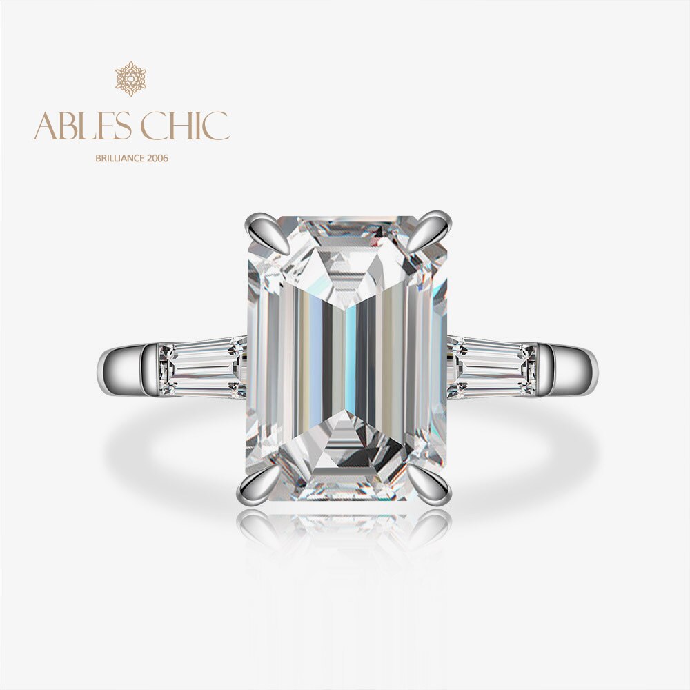 Bague de fiançailles carrée taille émeraude R0895