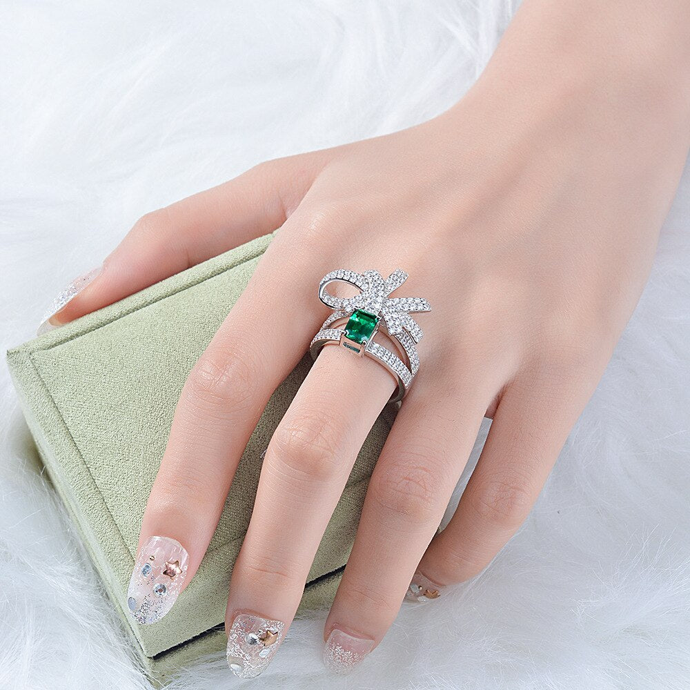 Bague papillon solitaire émeraude R1770