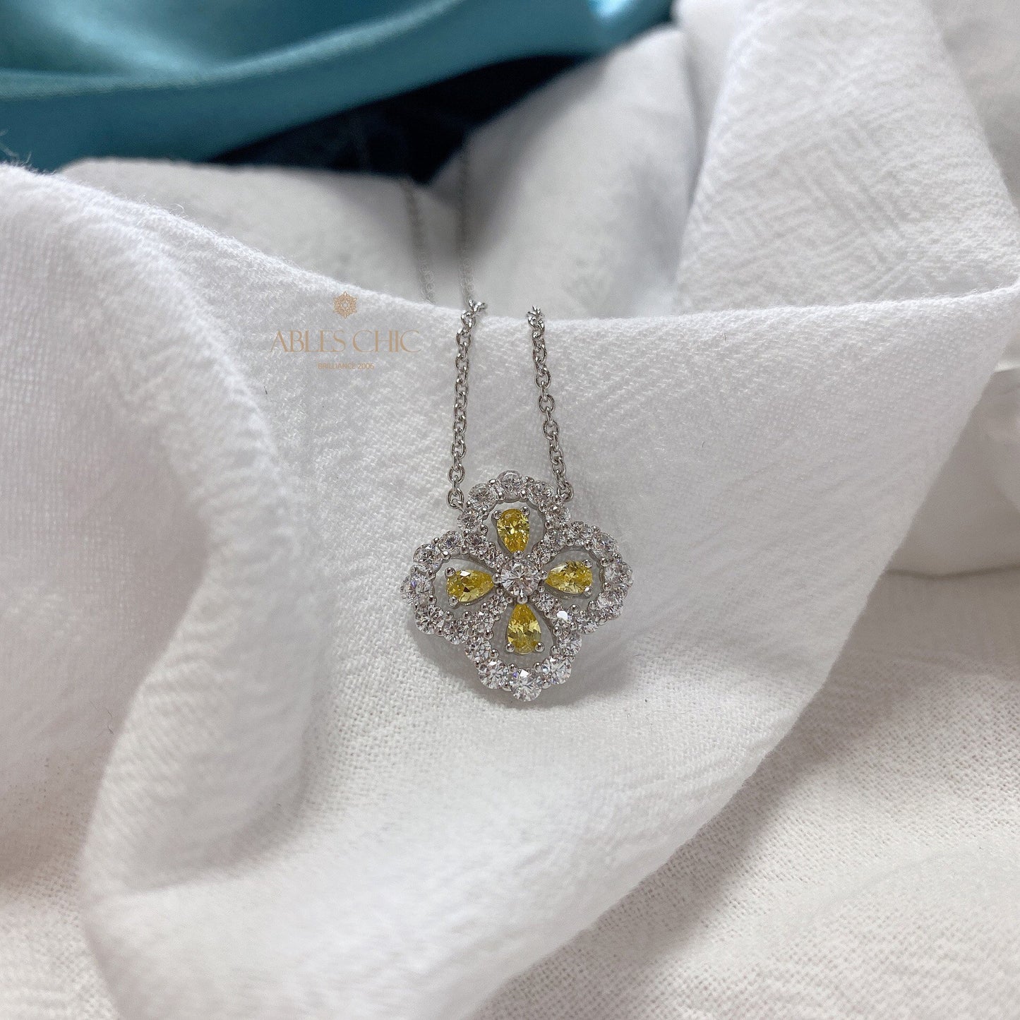 Pendentif Trèfle Béryl P0682