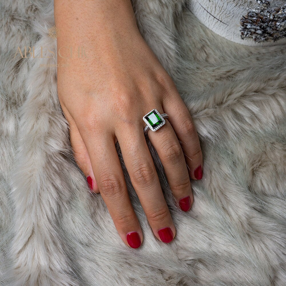 Bague de mariage émeraude de laboratoire R0303
