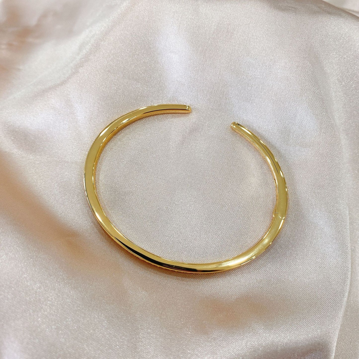 Bracelet ouvert étroit pavé B0880