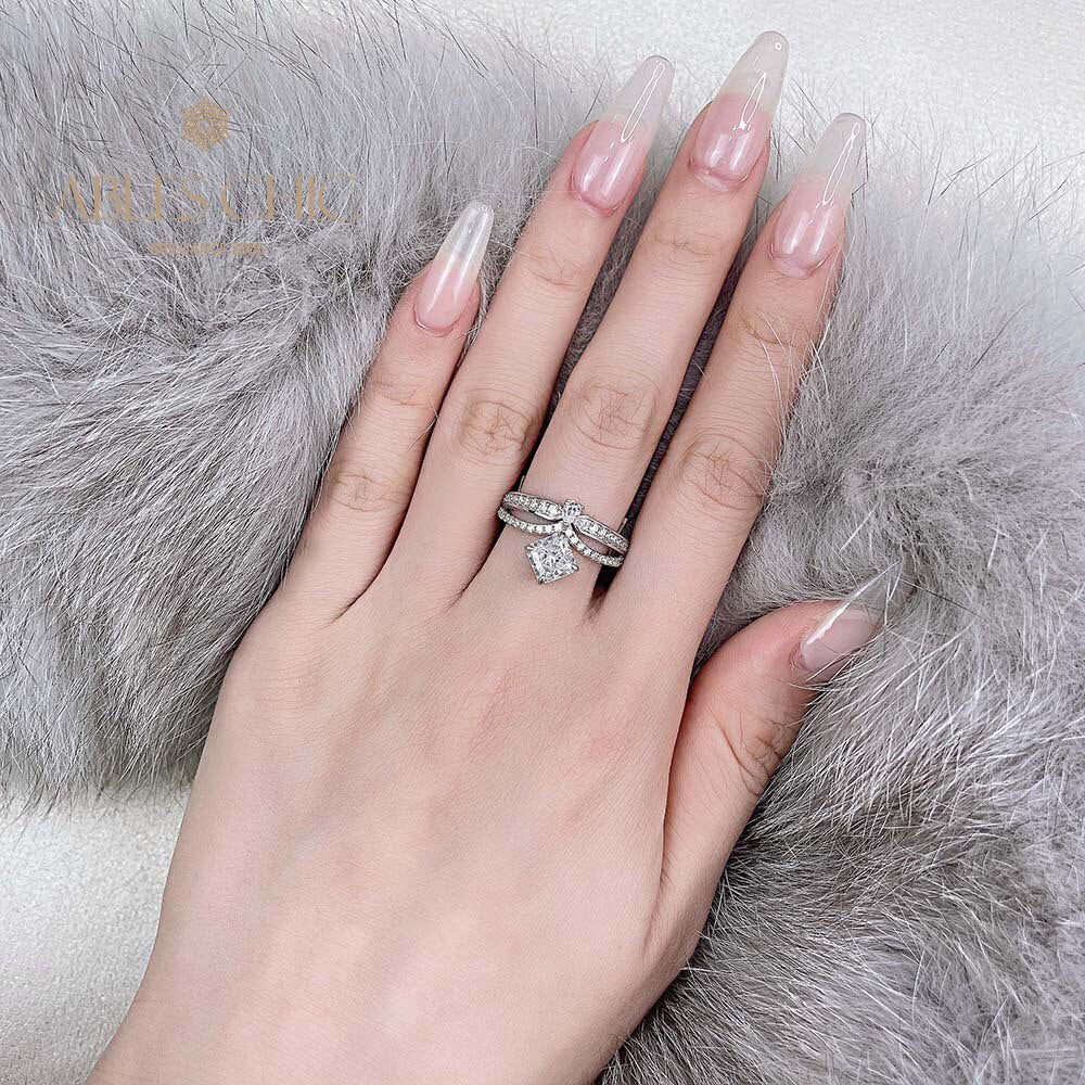 Bague de fiançailles couronne élégante R1524