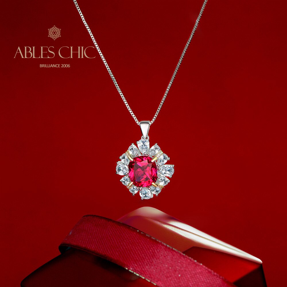 Collier de fleurs de rubis P0642