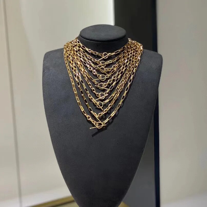 Collier à chaîne allongée épaisse