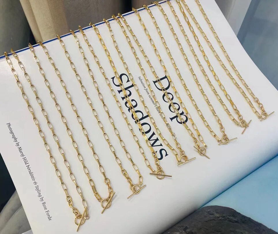 Collier à chaîne allongée épaisse