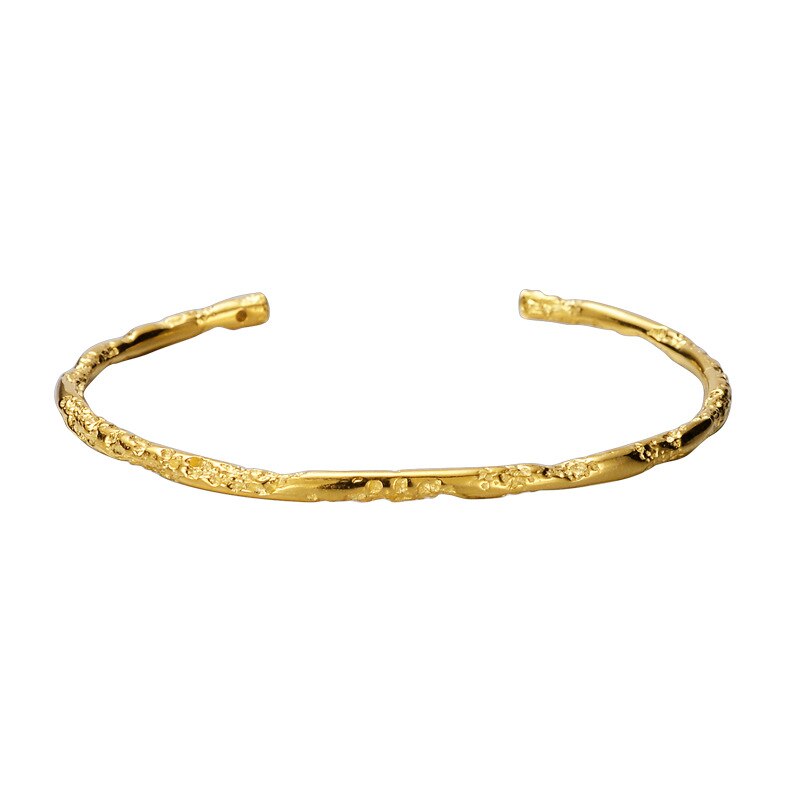 Bracelet en fil de texture froissé B1051