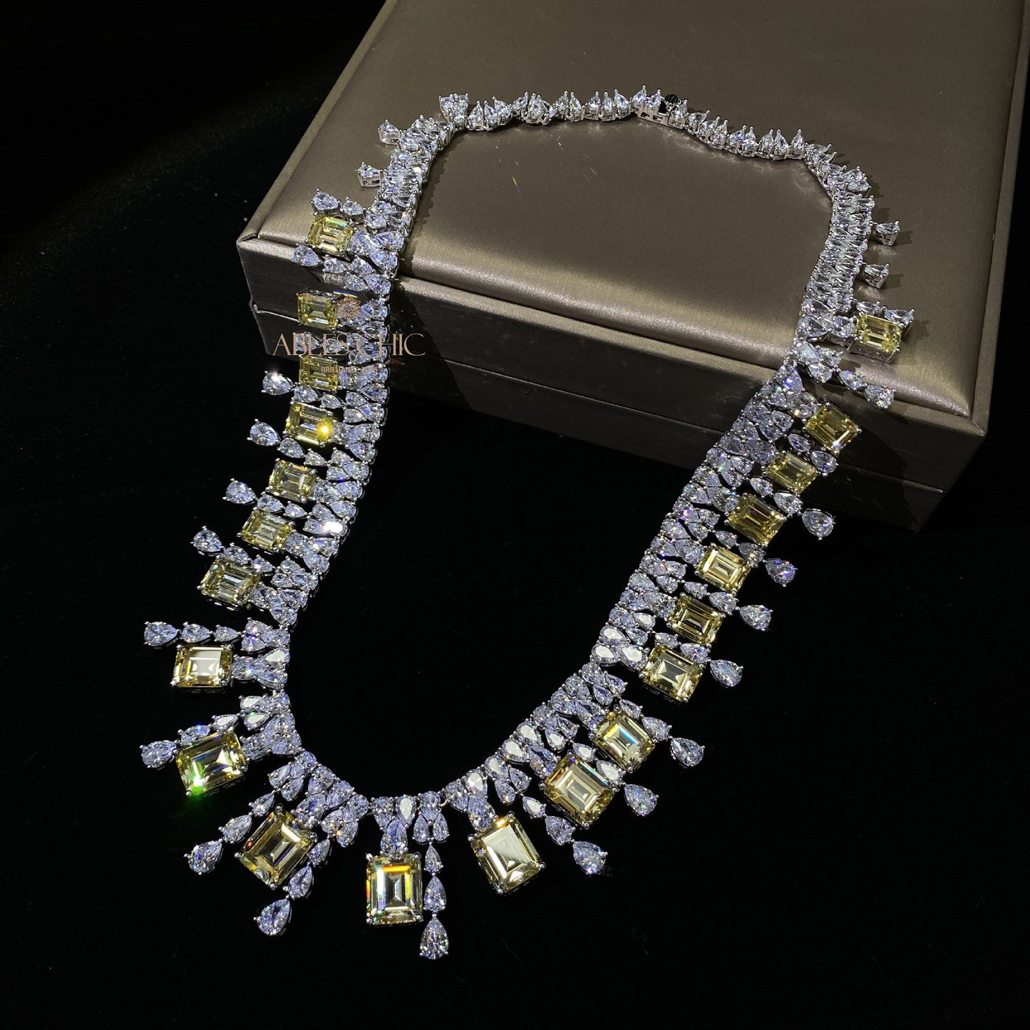 Collier guirlande de mariage Sphène P0694