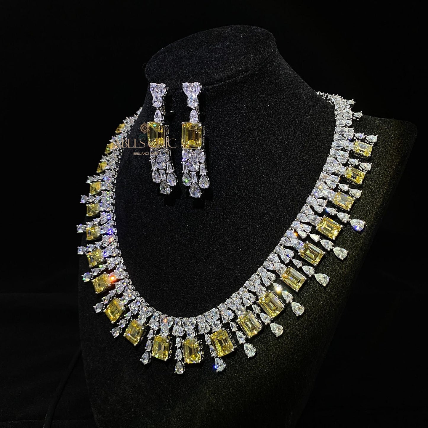 Collier guirlande de mariage Sphène P0694