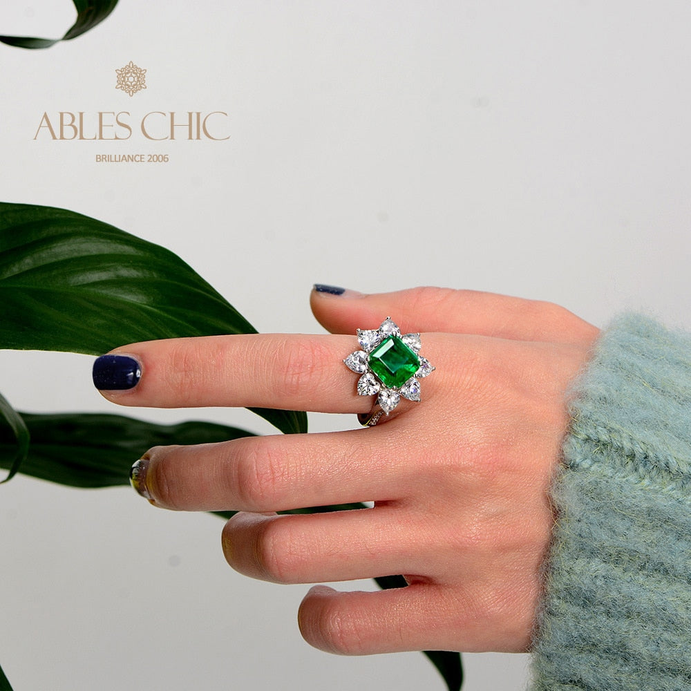 Bague fleur émeraude de laboratoire R0883