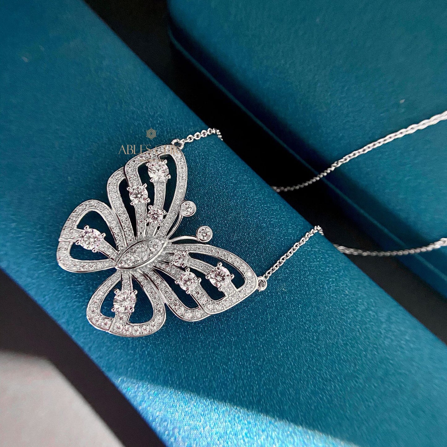Collier Papillon Pavé P0638