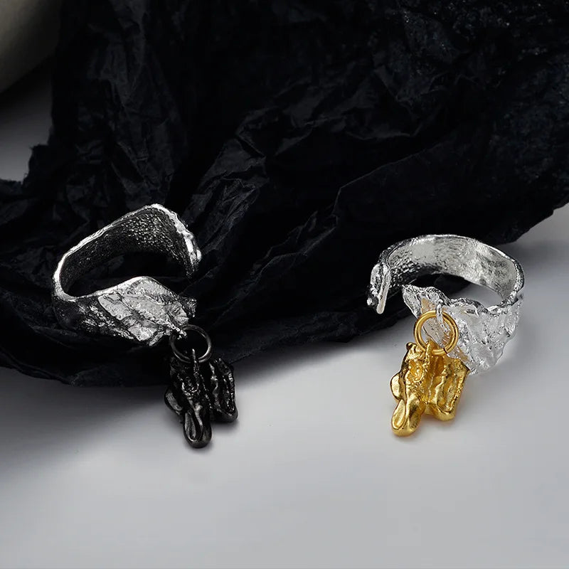 Bague irrégulière à breloque extraterrestre R1172