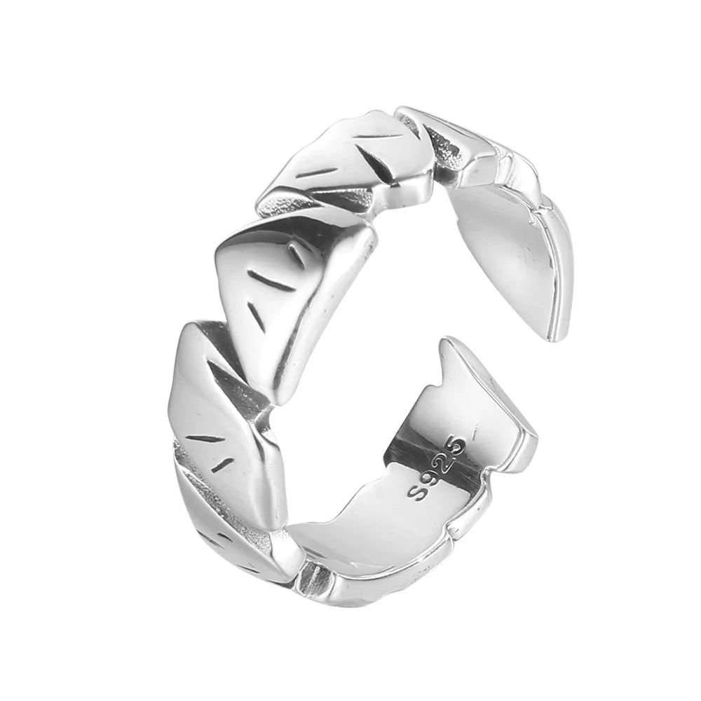 Anneau antique de fissure épaisse R161