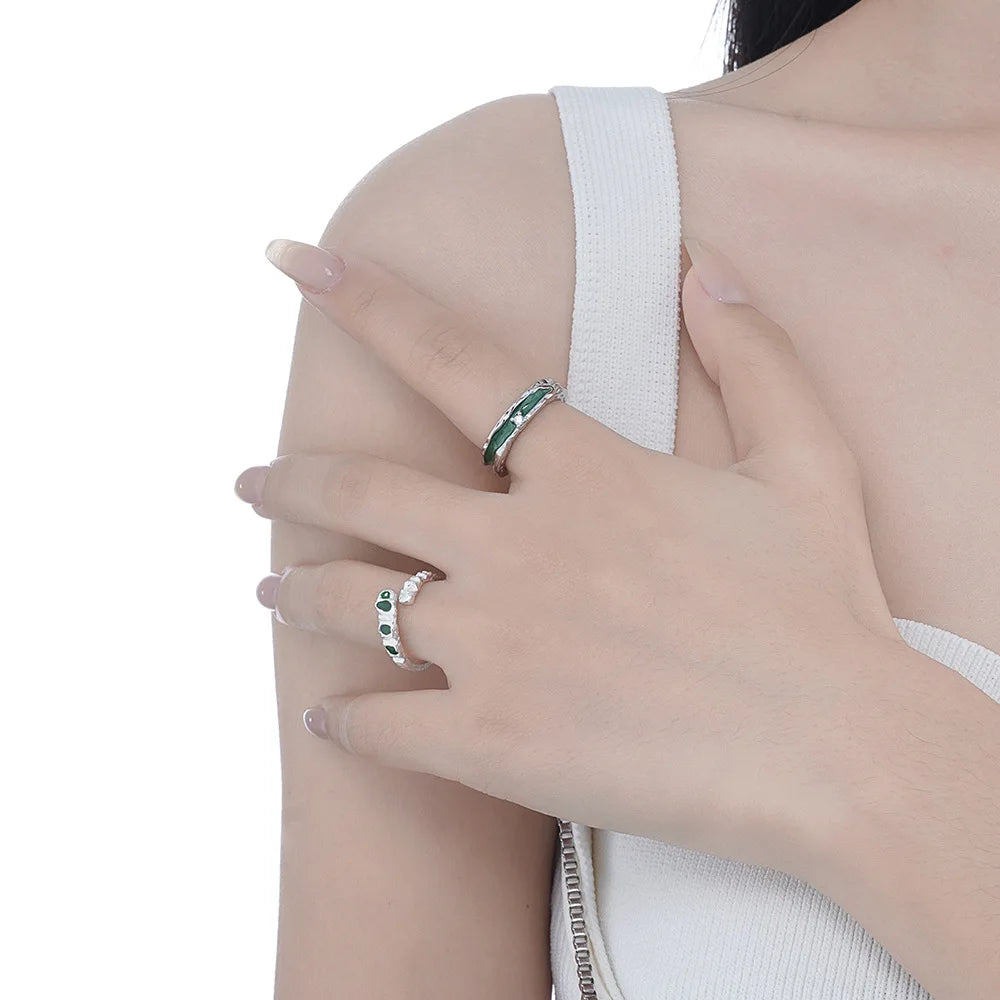 Bague originale à surface rugueuse R1173