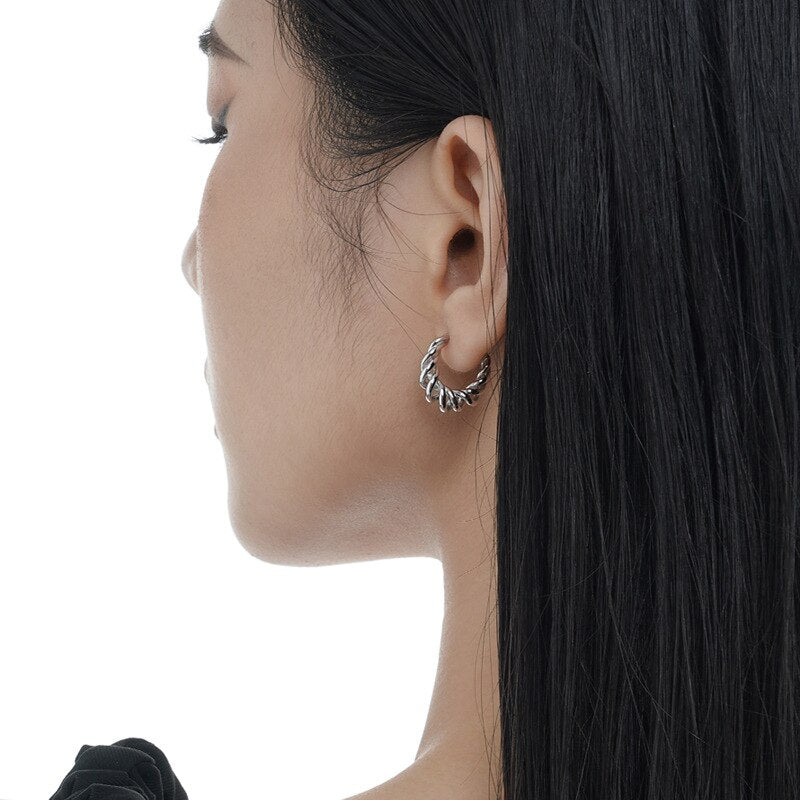 Boucles d'oreilles créoles en filigrane tressé E1032