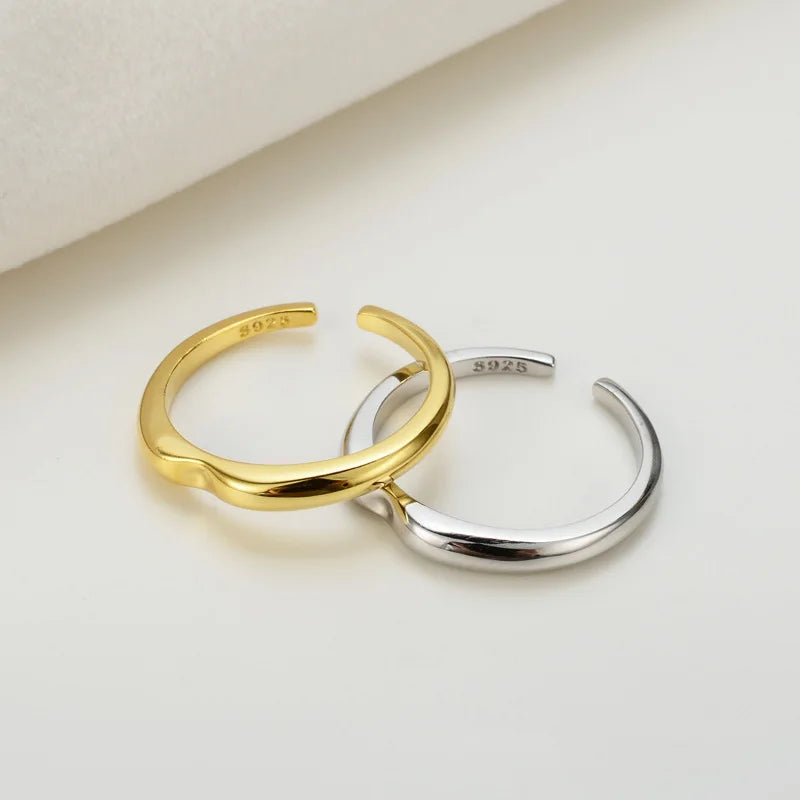 Bague polie à bande irrégulière R1129