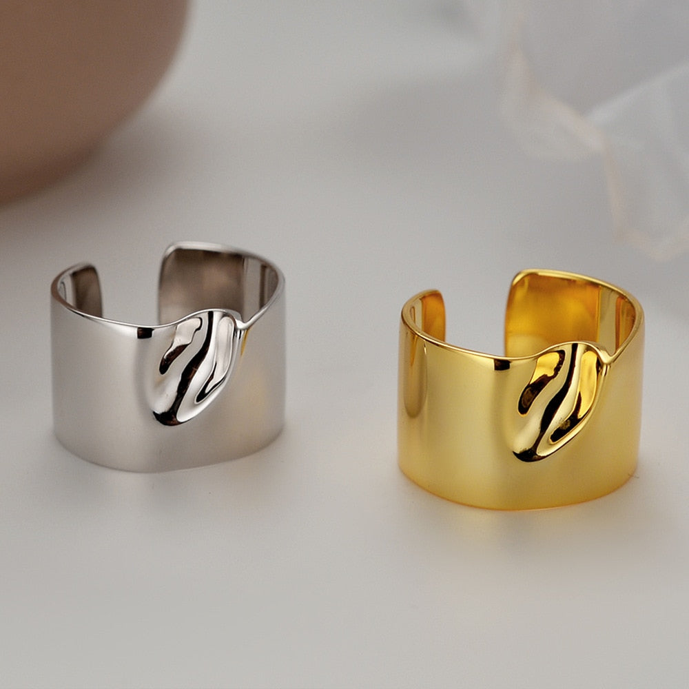 Large bague asymétrique finition miroir R1085