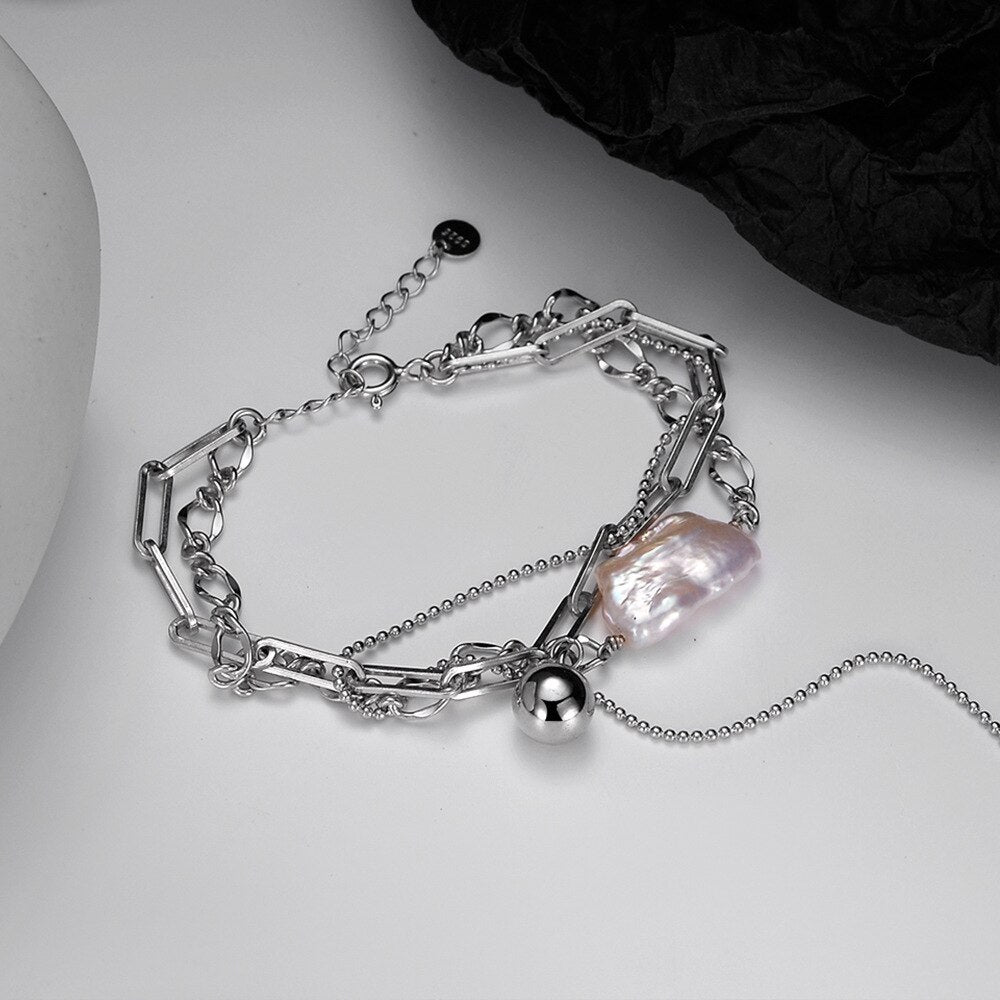 Bracelet multi-chaînes de perles baroques B1028