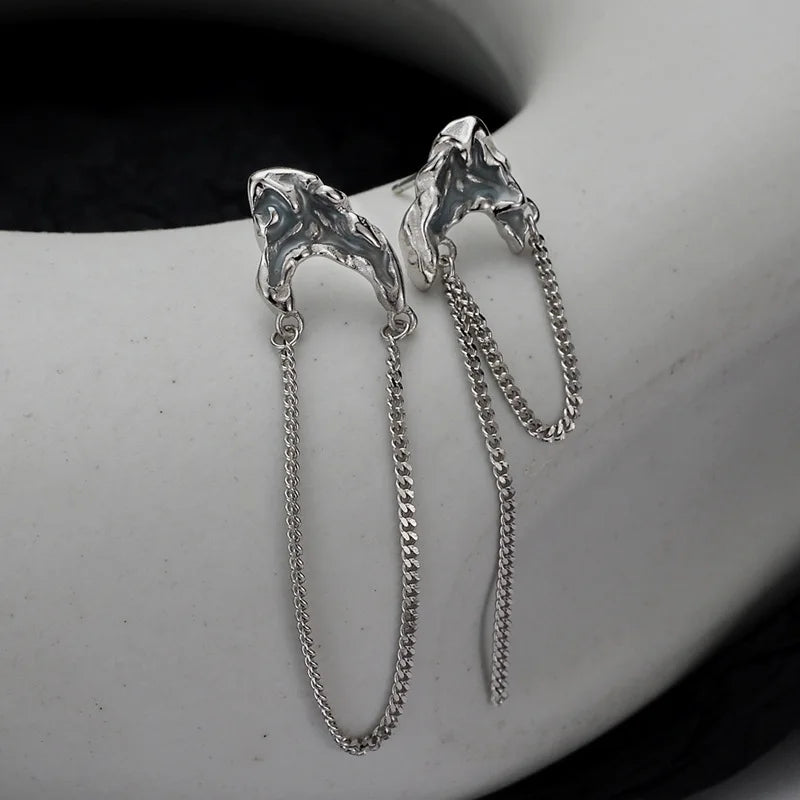 Boucle d'oreille longue chaîne en émail bleu E1126