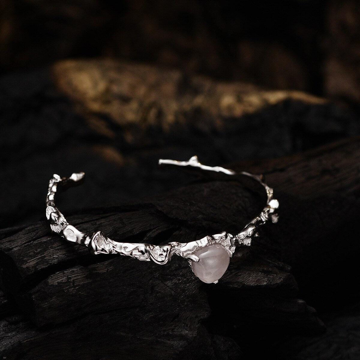 Bracelet ouvert froissé coeur agate B1050