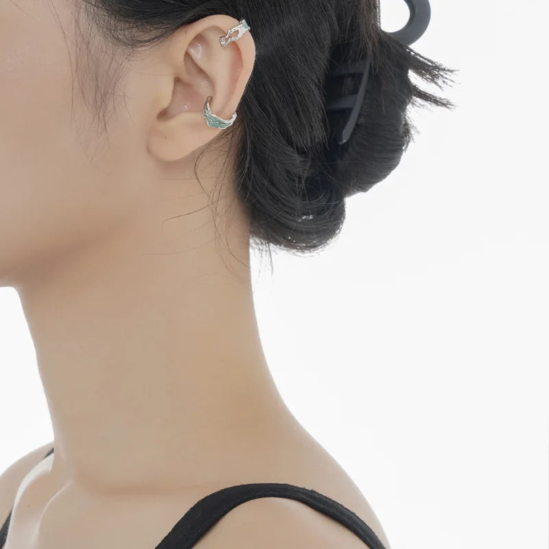 Clou d'oreille à élément corrodé en émail E1162, 1 pièce