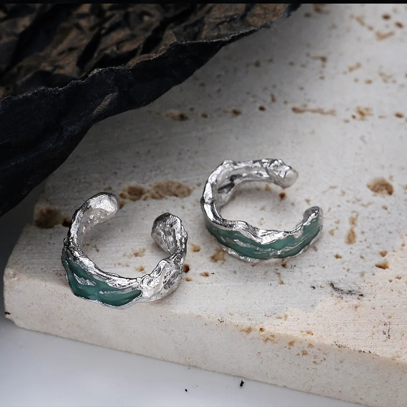 Clou d'oreille à élément corrodé en émail E1162, 1 pièce